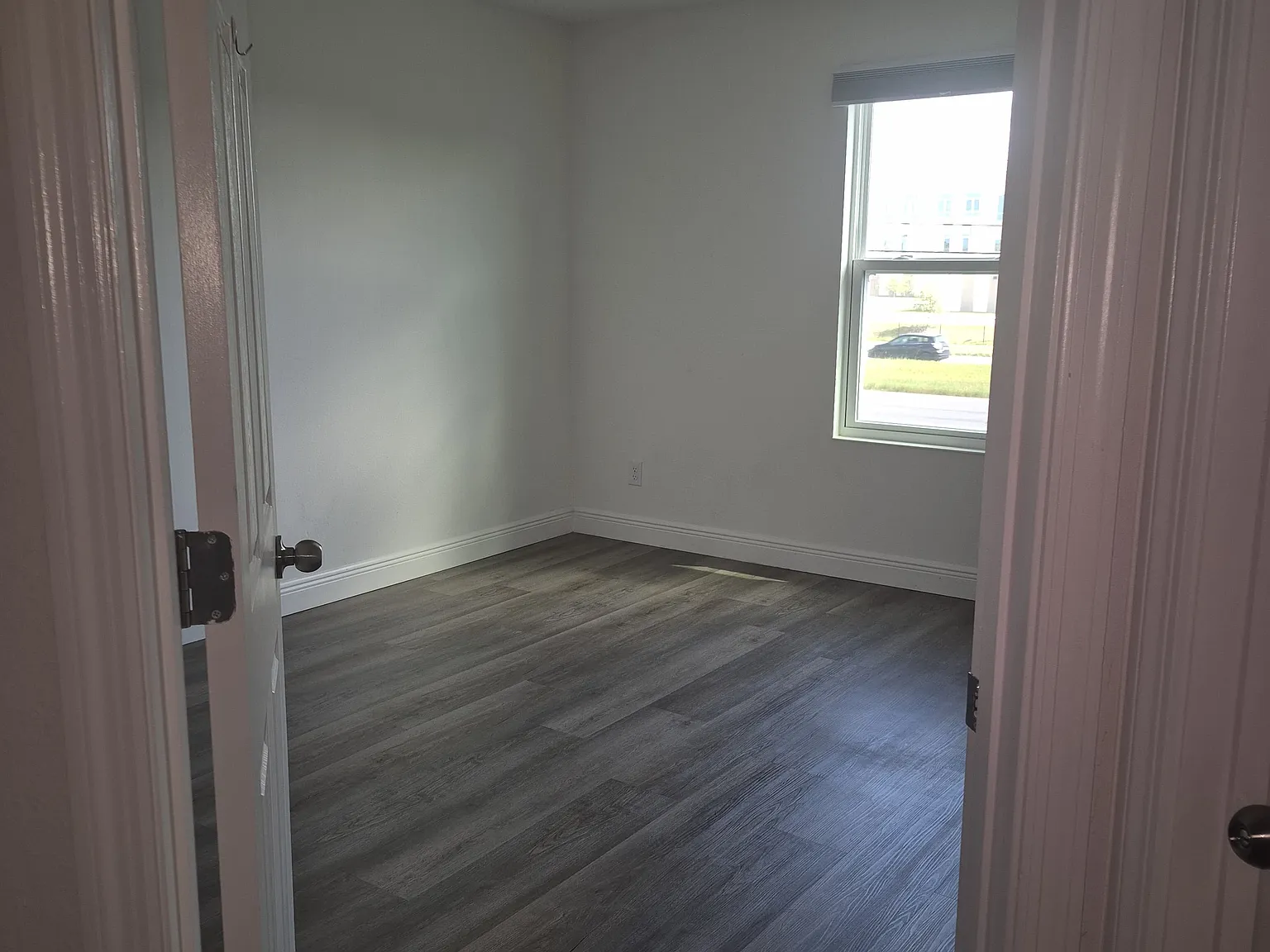 1 bed, $650 — Photo 2
