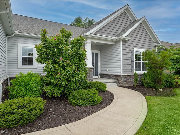 4th image of 8087 Blue Spruce Cir NW