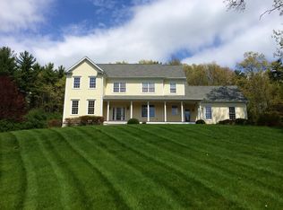 25 Juniper Rd, Upton, MA 01568