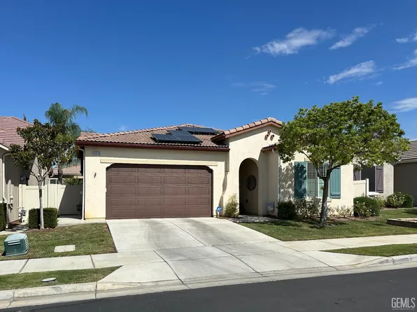 10026 Besancon Way, Bakersfield, CA 93306