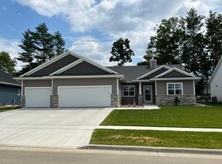 4308 Scottys Dr, Janesville, WI 53546