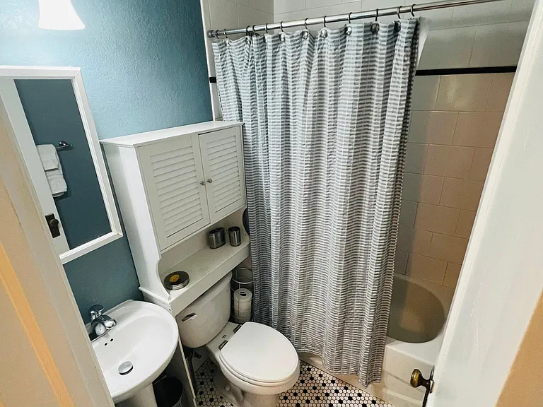 717 S Orleans Ave #1 — Photo 16