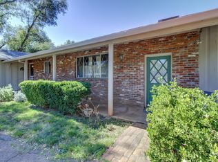 4056 Alta Mesa Dr, Redding, CA 96002