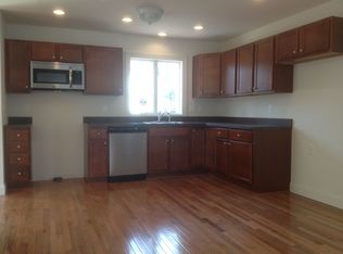 70 S Beechwood Rd, Niantic, CT 06357