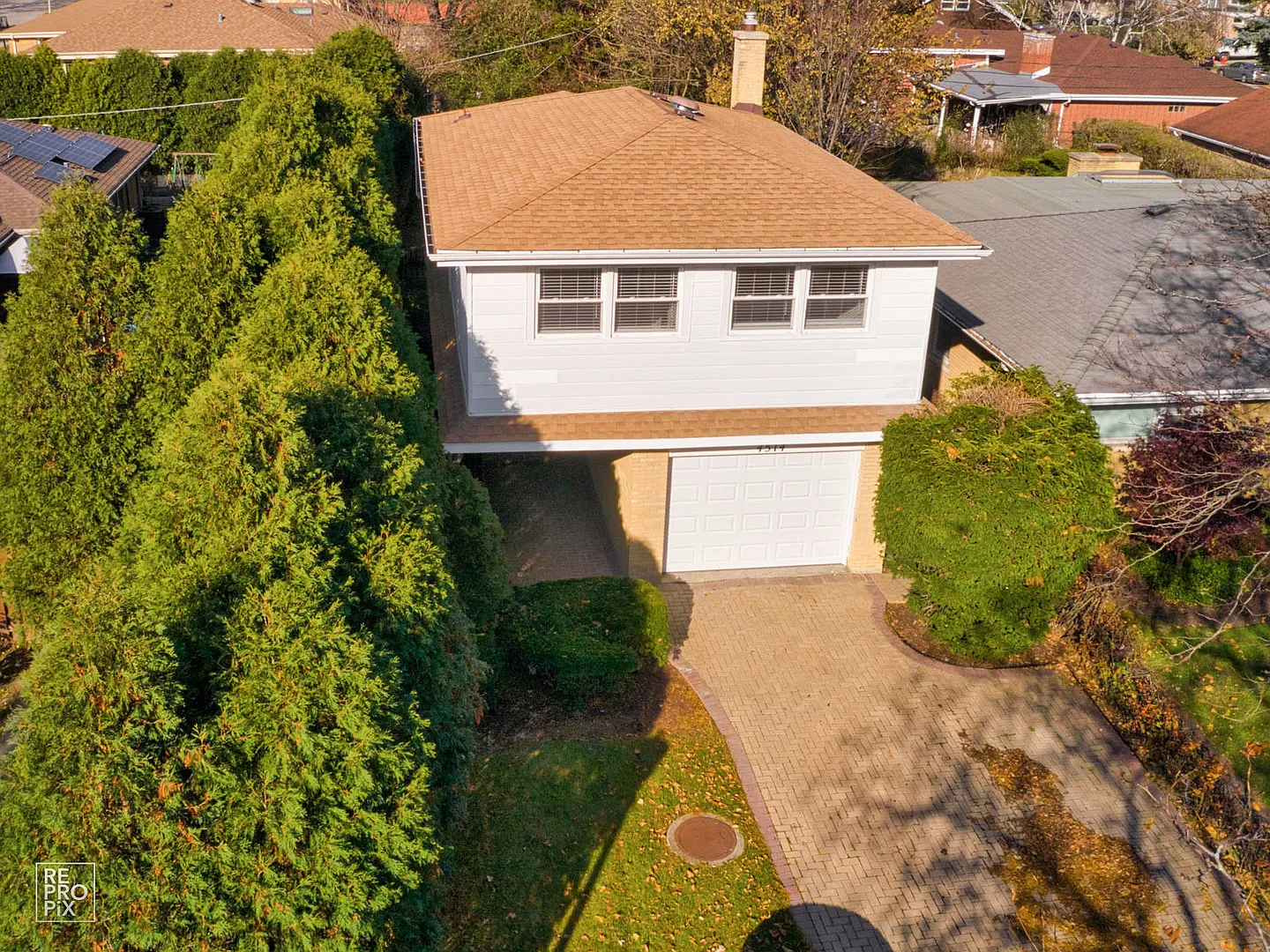 4514 Davis St photo 1