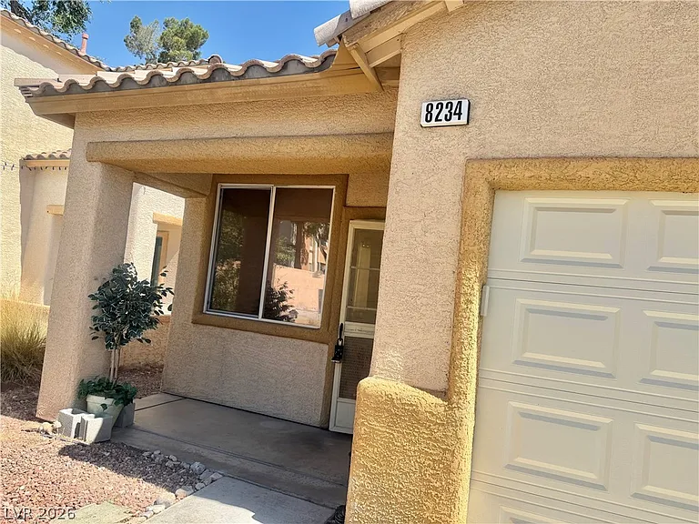 8234 Heather Rock Ct — Photo 2