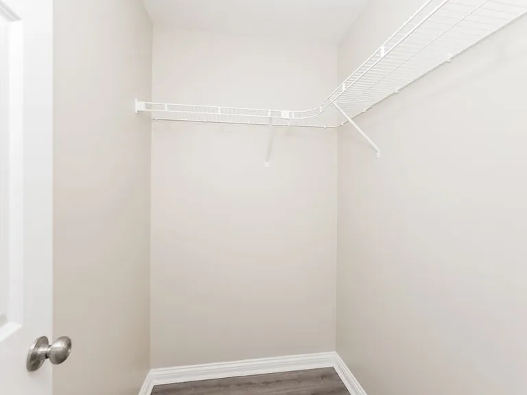 1818 Jefferson Ave — Photo 13