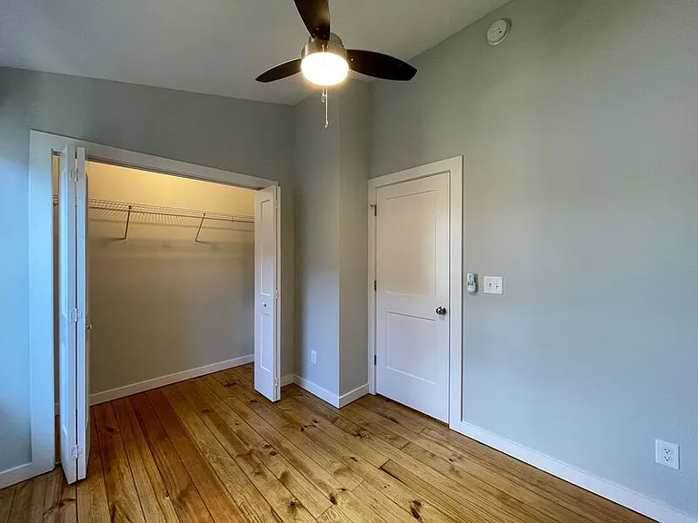 80 E Cascade St — Photo 12