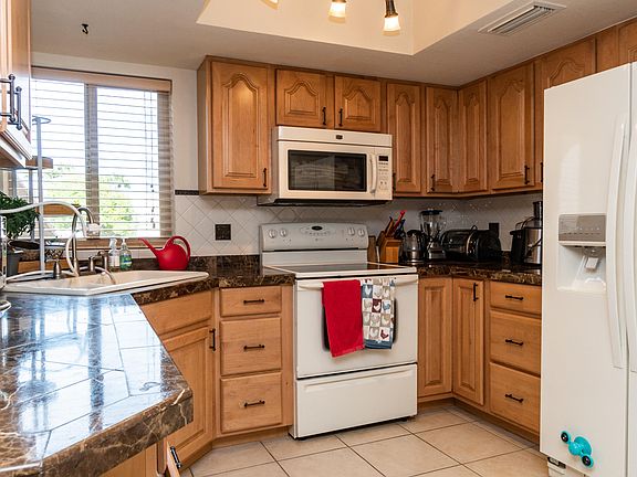 5th image of 14008 N Kendall Dr