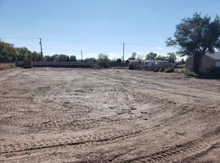 322 Nara Visa Rd NW, Los Ranchos De Albuquerque, NM 87107