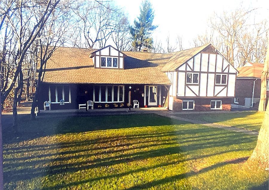 2nd image of 58 Buff Rd