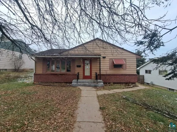 402 N Norman Ave, Eveleth, MN 55734