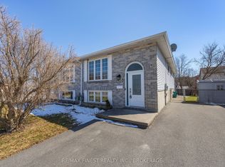 295 Owens Cres, Kingston, ON K7M 8G9
