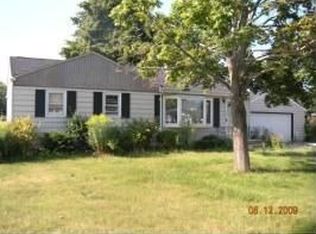 7360 Pheasant Trl, Racine, WI 53402