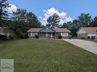 1413 Desert Storm Dr, Hinesville, GA 31313