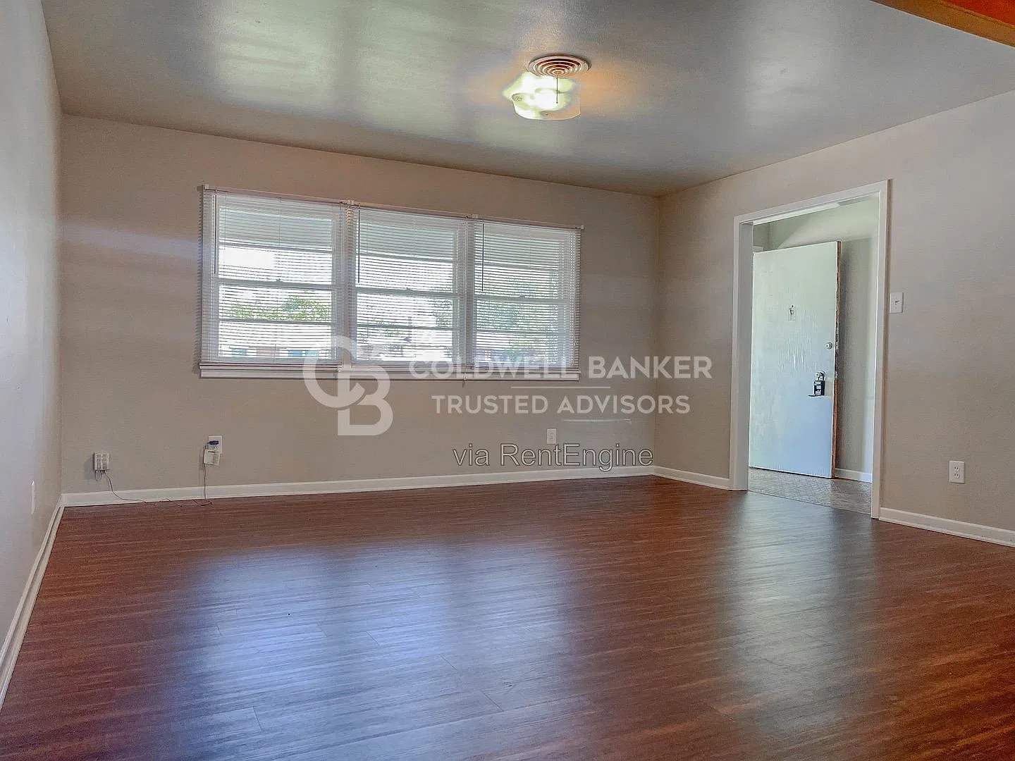 3 bed, 2.0 bath, 1440 sqft, $1,225 — Photo 3