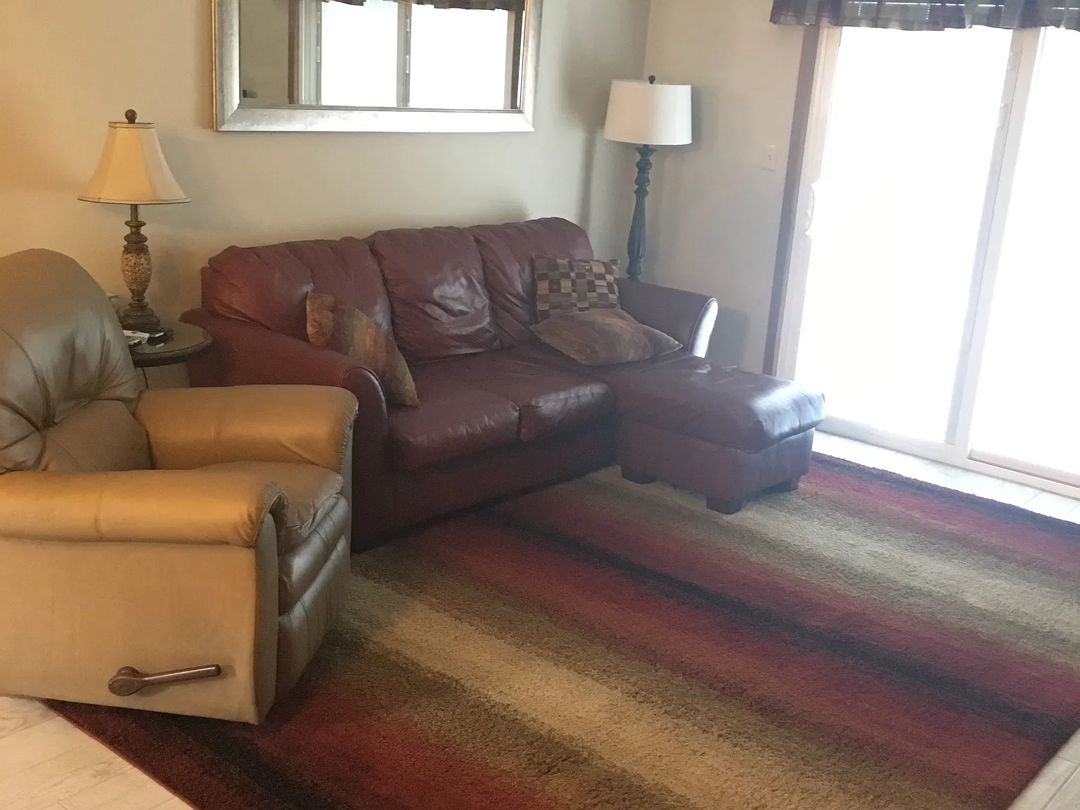 2 bed, 840 sqft, $1,200 — Photo 4