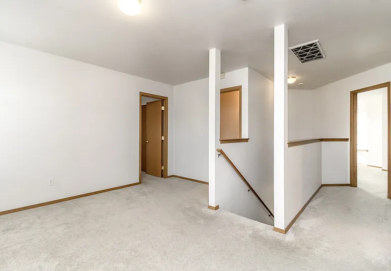 11916 130th St E — Photo 26
