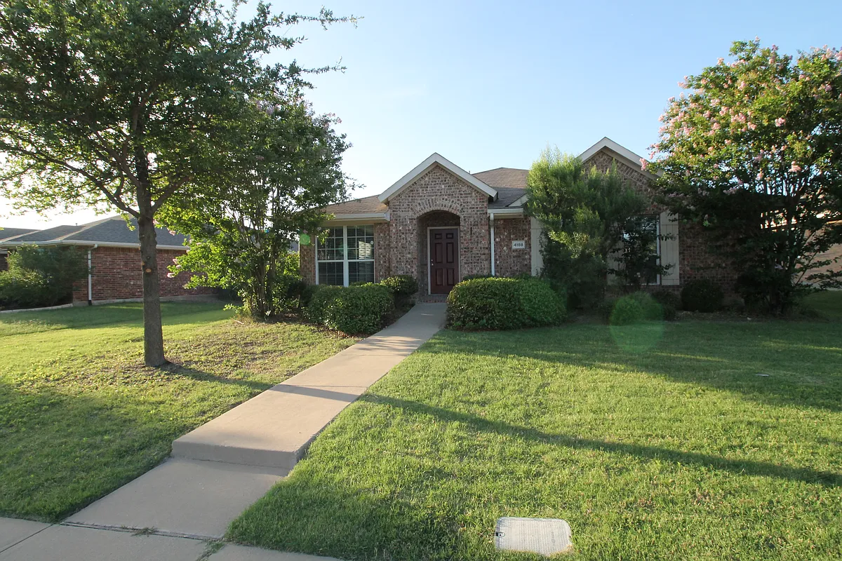 Building Photo - 4188 Cherry Ridge Dr