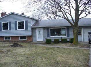 1318 Aspen Ct, Flint, MI 48507