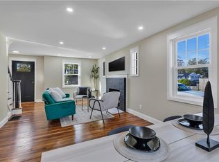 70 Hawksley Ave, Warwick, RI 02889