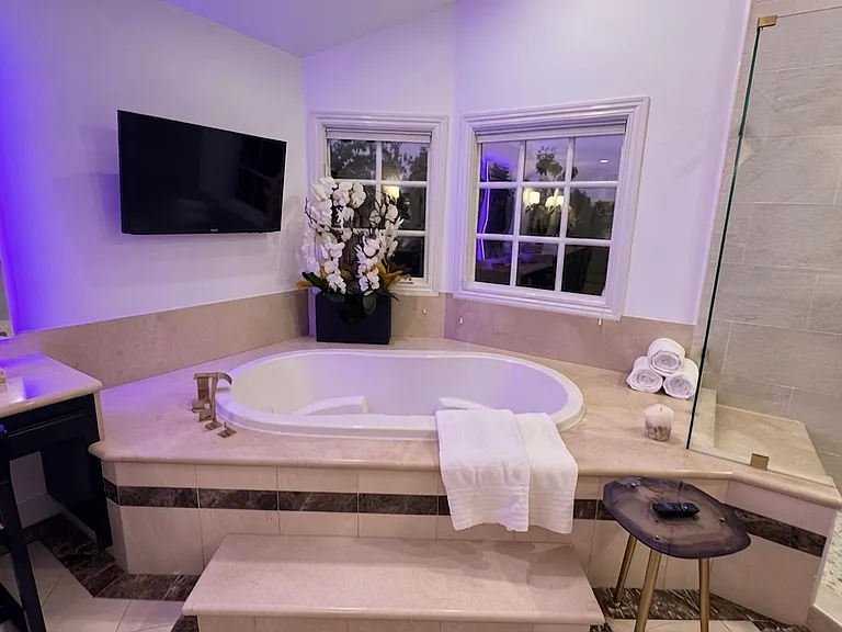1423 Floresta Pl — Photo 109