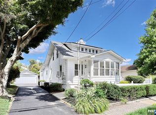 7-29 Cedar St, Fair Lawn, NJ 07410