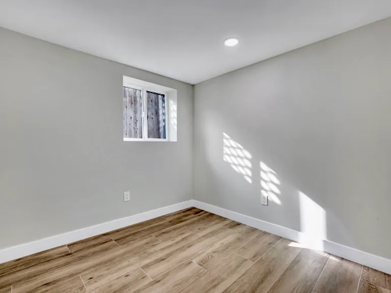 1223 N Avenue 45 — Photo 9