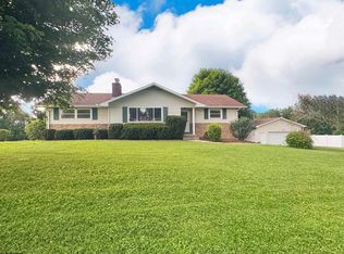 3694 Fairmont Ave, Fairmont, WV 26554