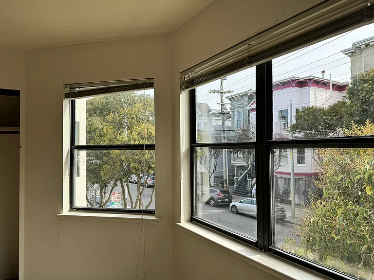 400 Baker St #104 — Photo 7