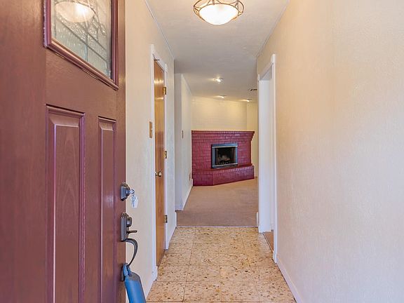 4th image of 507 Sunglow Ave