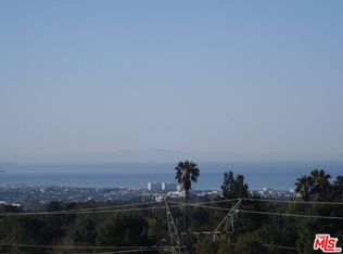 1036 N Kenter Ave, Los Angeles, CA 90049
