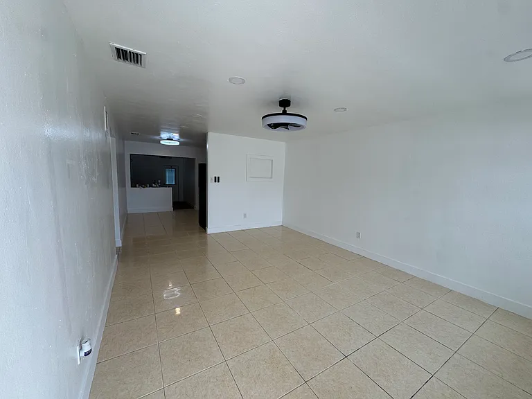 222 Grand Canal Dr #224 — Photo 3