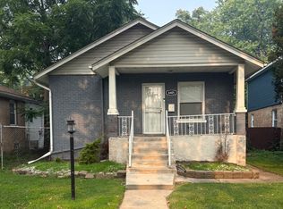 8405 S Vernon Ave, Chicago, IL 60619