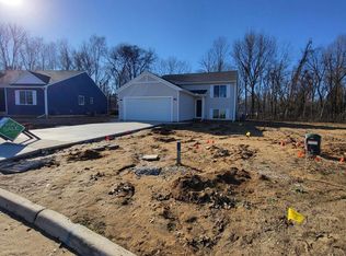 1212 Pine St, Three Rivers, MI 49093