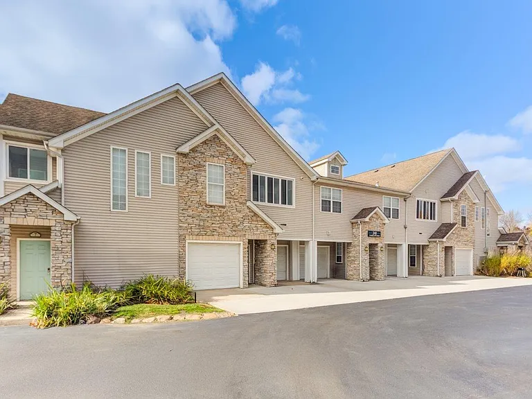 Hills of Aberdeen Apartment Homes — Photo 16