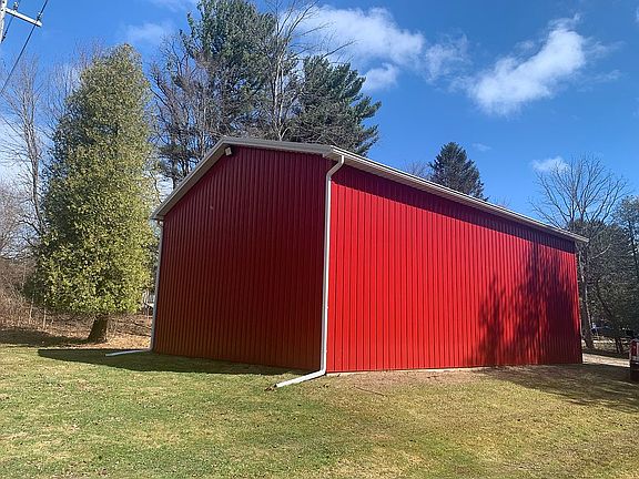 2nd image of 4258 Lakeshore Rd