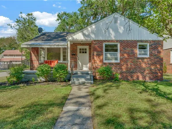 1947 Rhode Island St, Lawrence, KS 66046