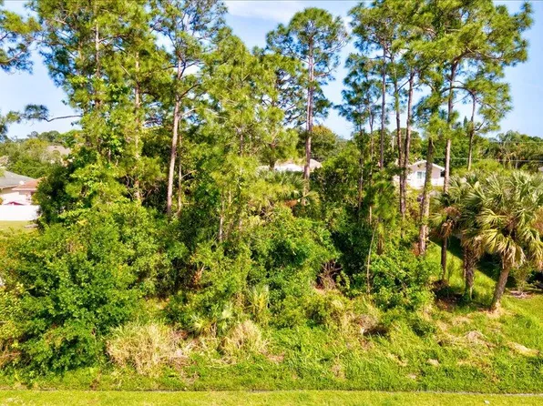 2257 SW Frisco Terrace, Port St Lucie, FL 34953