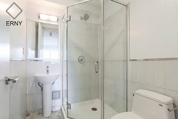 Rented by ERNY LLC | media 56