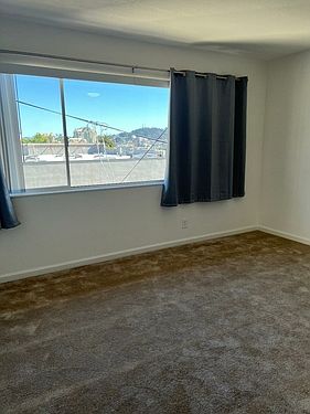 1st image of 2225 Pine St #203