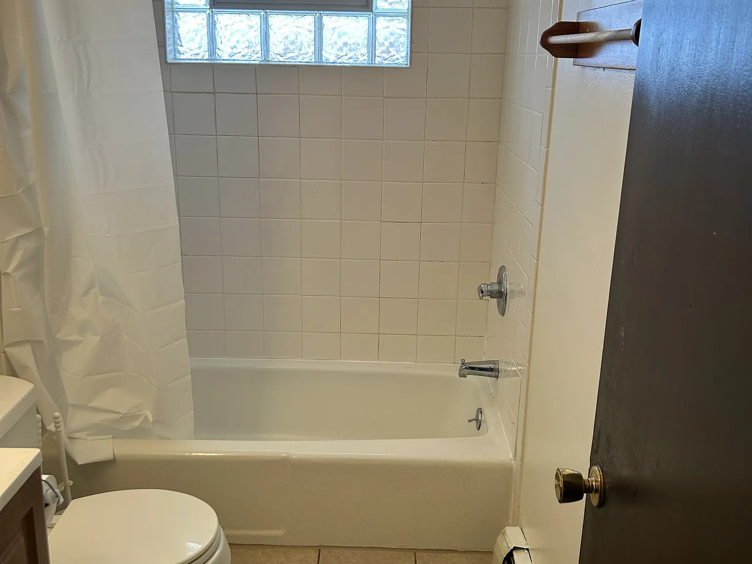 2 bed, 800 sqft, $1,295 — Photo 4