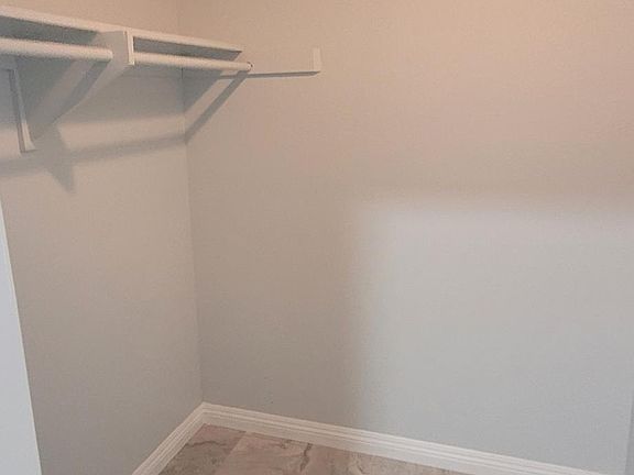 5th image of 17503 Graystone Ave