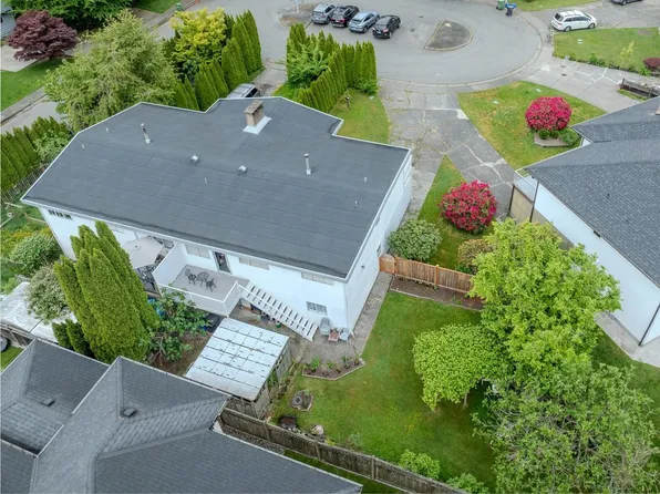 8520 Rosedene Ct, Richmond, BC V7A 2P9