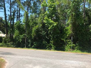 9807 Summer Creek Dr, Southport, FL 32409