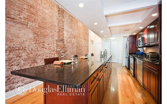Sold by Douglas Elliman | media 23