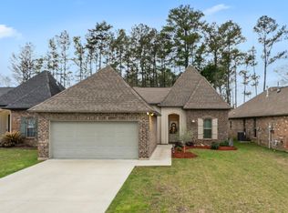 27987 Memorial Ln, Denham Springs, LA 70726