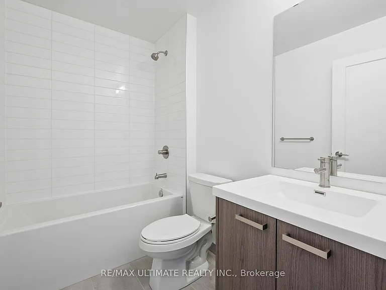 20 Soudan Ave #3411 — Photo 25