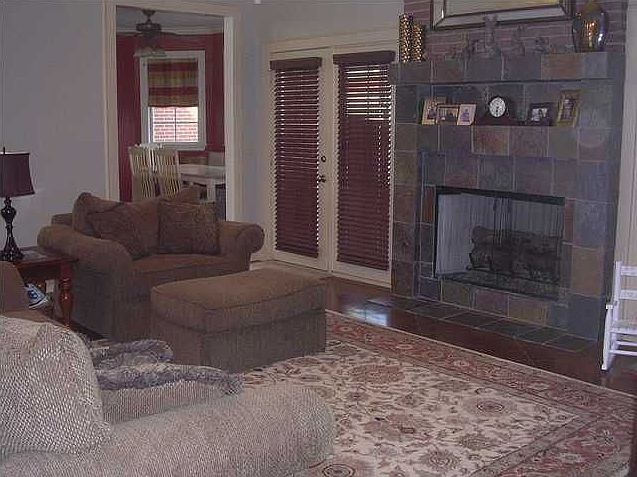 2nd image of 122 Arrington Dr