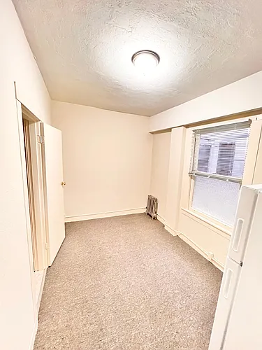 823 Grant Ave #5 Photo 1